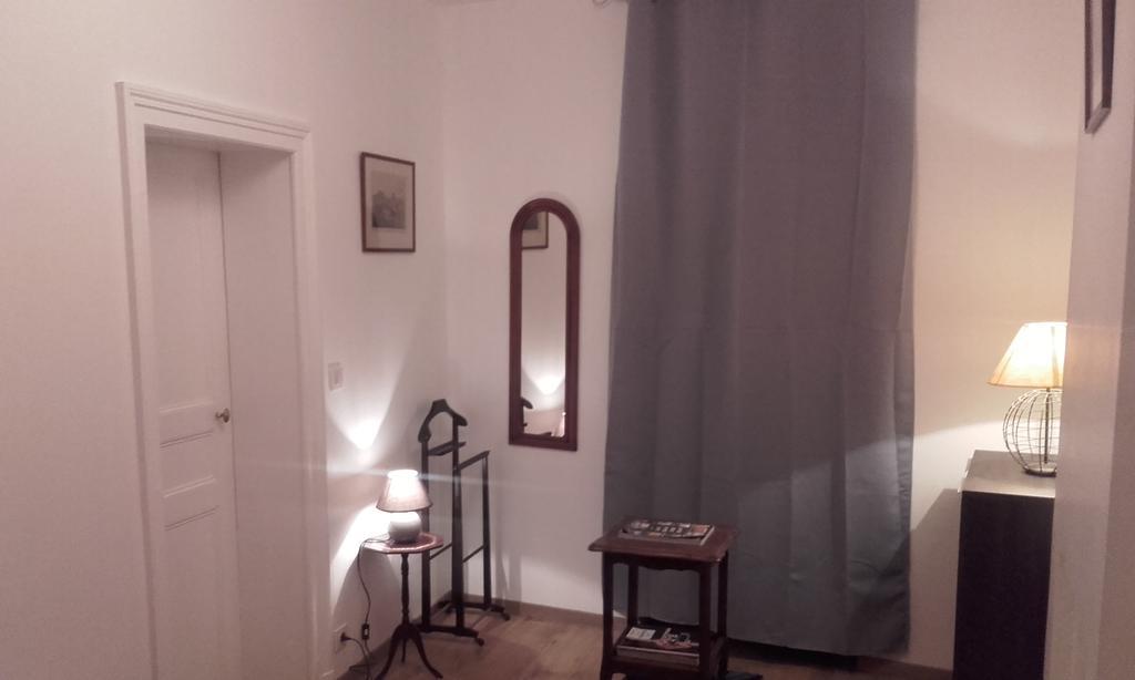 L'Appartement D'Aymar Moulins  Exteriör bild